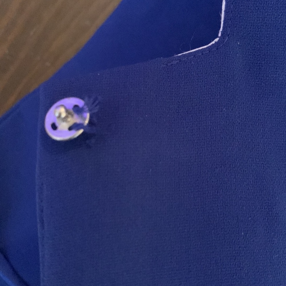 Beautiful Suit - Picture 11 of 11